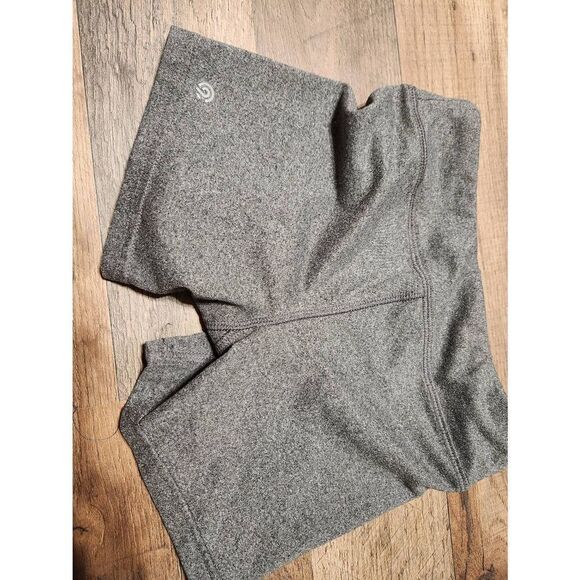 Girls grey shorts chpion medium 7-8 - Picture 5 of 5